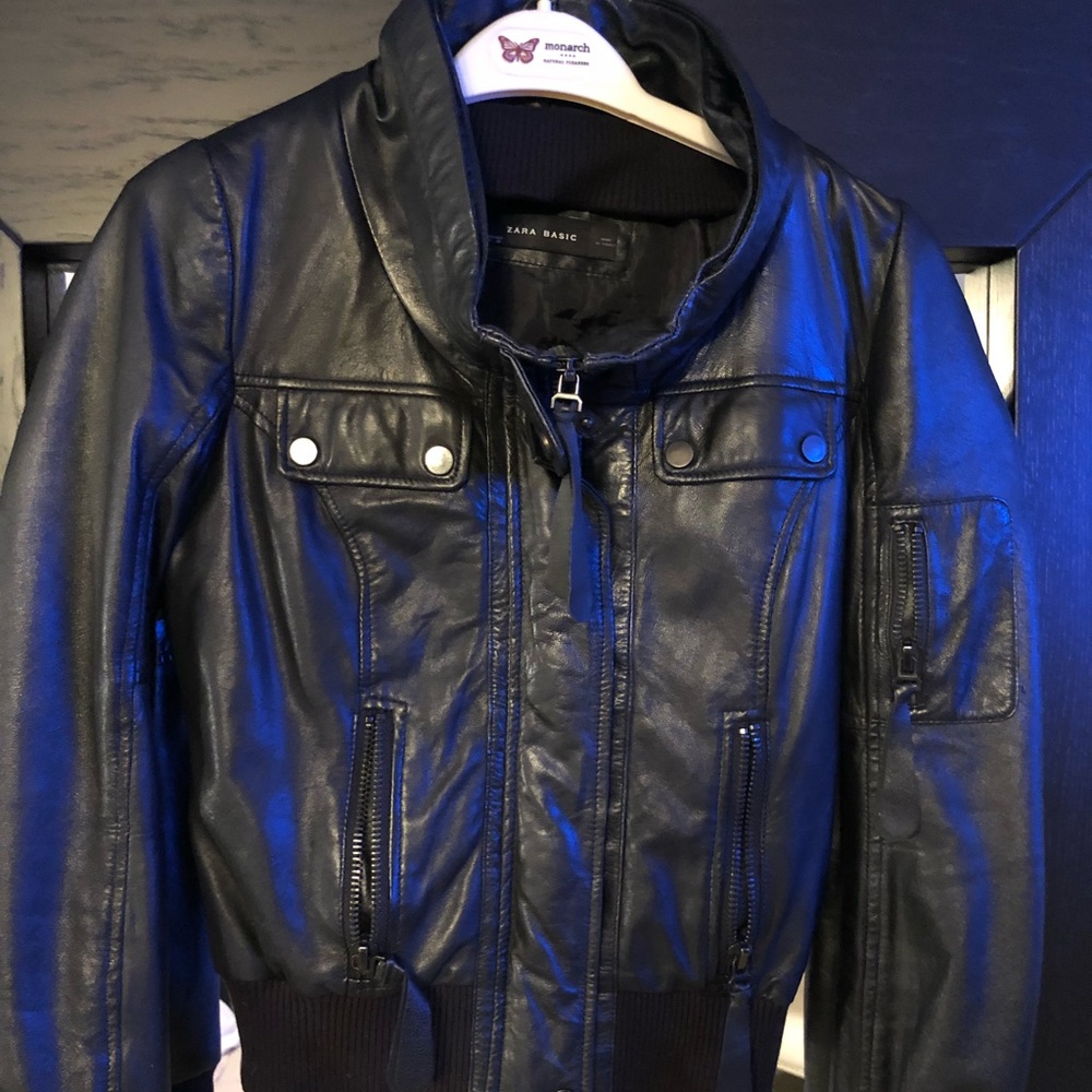 Zara basic black leather bomber size Xs